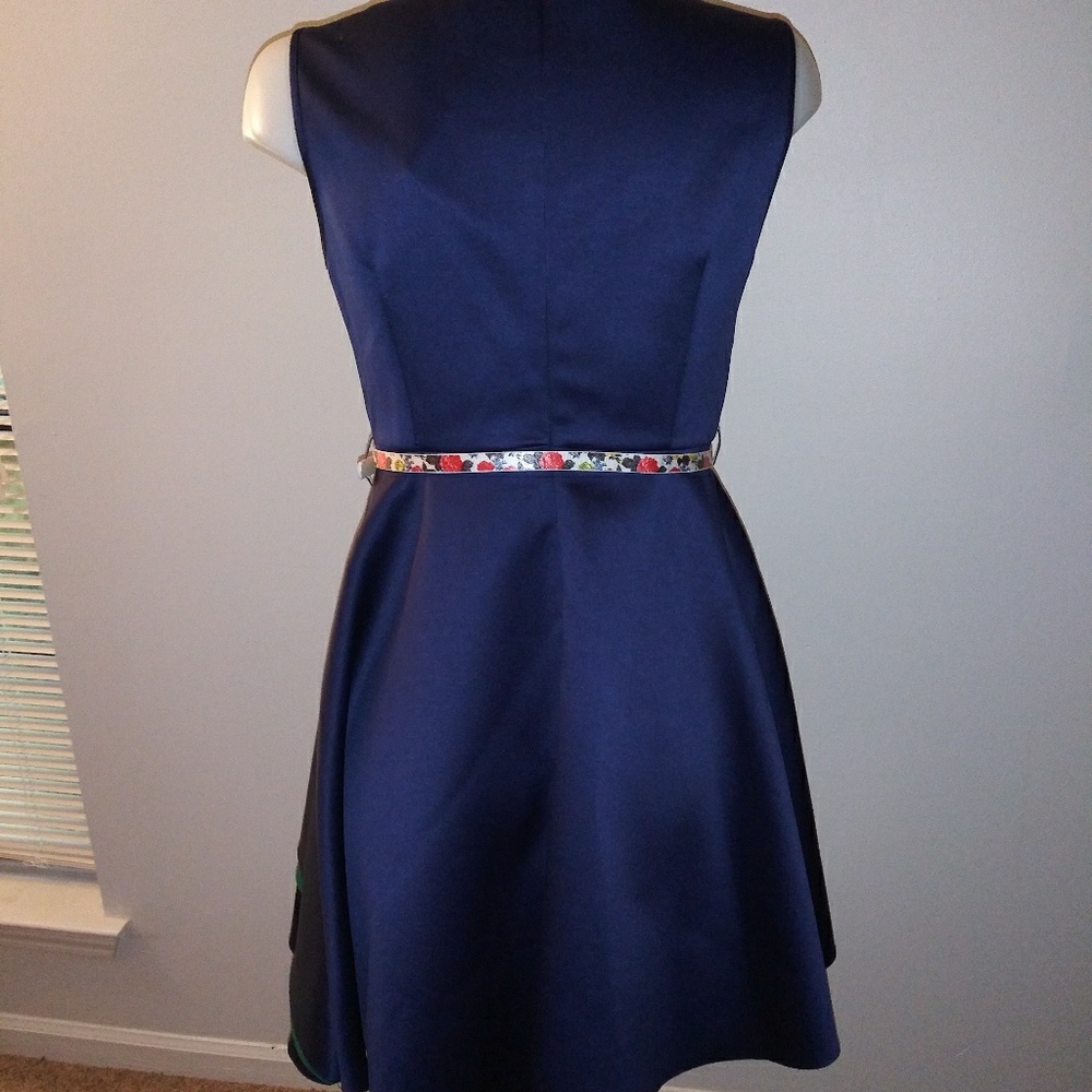 SOLD Blue/Green Fashion Dress - Picture 6 of 8